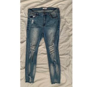 Women’s Light Wash Ripped Jeans, 18